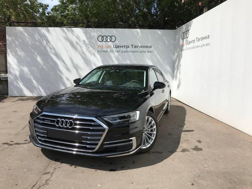 Ауди седан новая а8 Полицейская