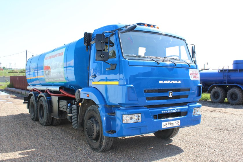 КАМАЗ 6520 водовоз