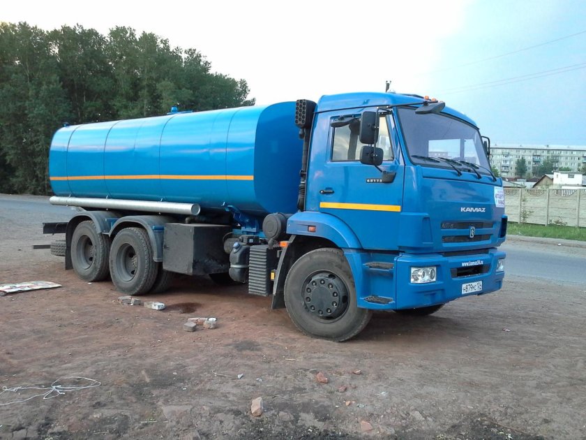 КАМАЗ водовоз 10 кубов