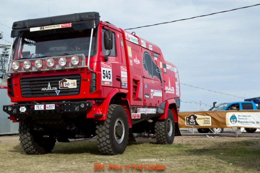 Капотный МАЗ для Дакар