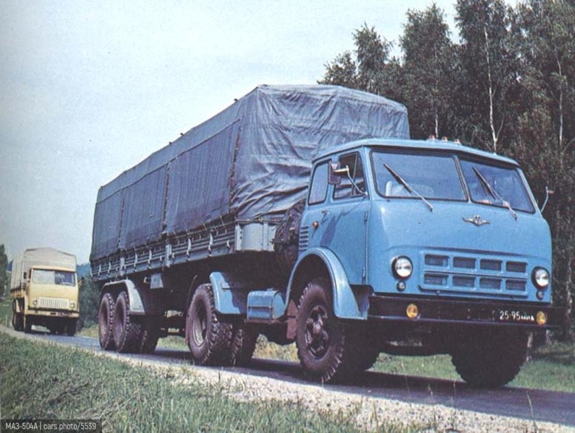 Грузовик МАЗ 500