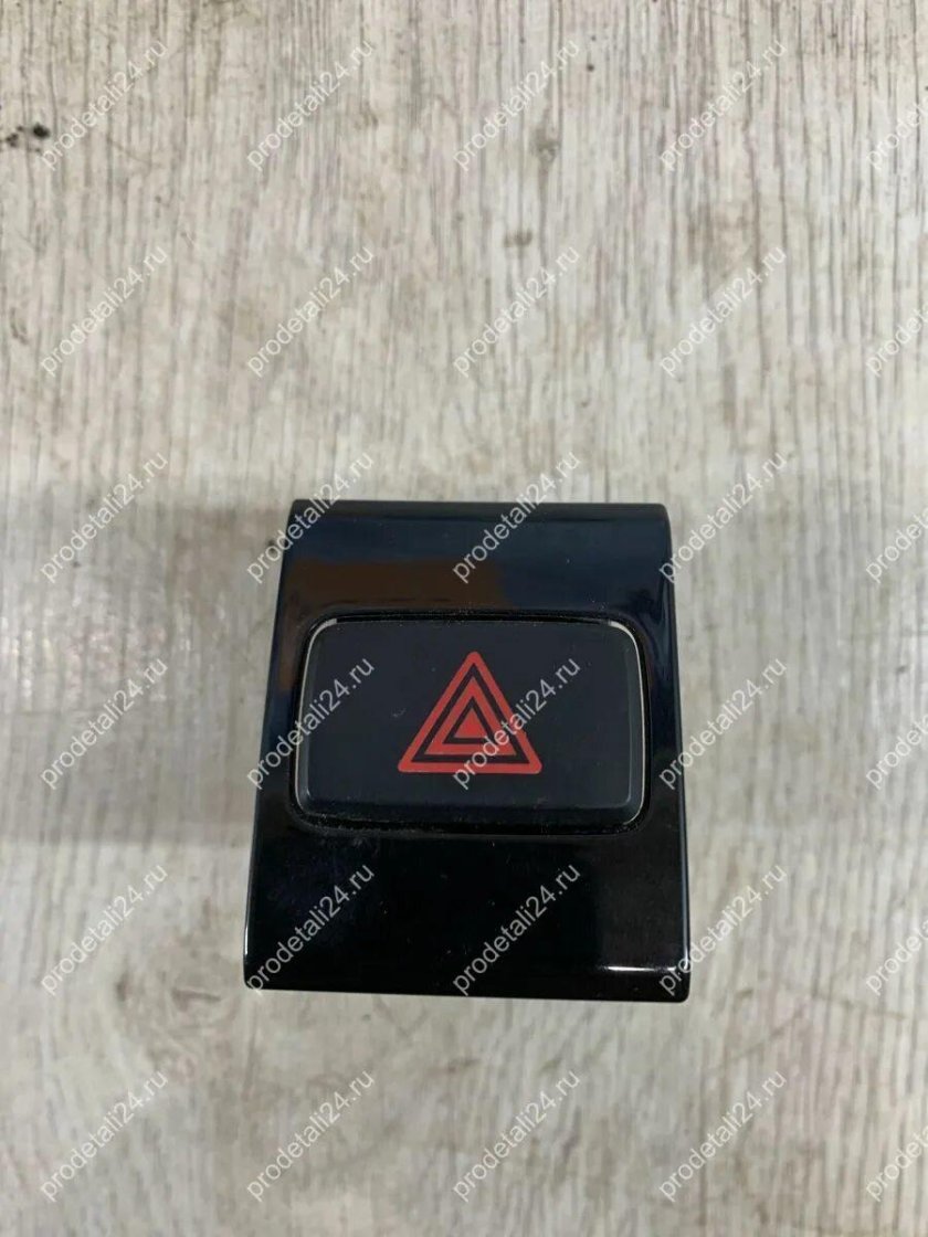 Кнопка аварийки Kia Rio 4