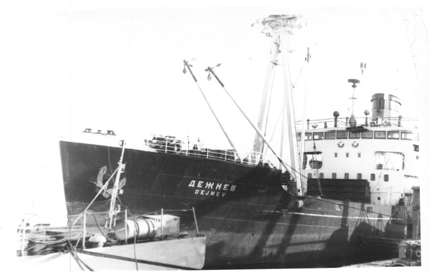 Ледокольный пароход Дежнев