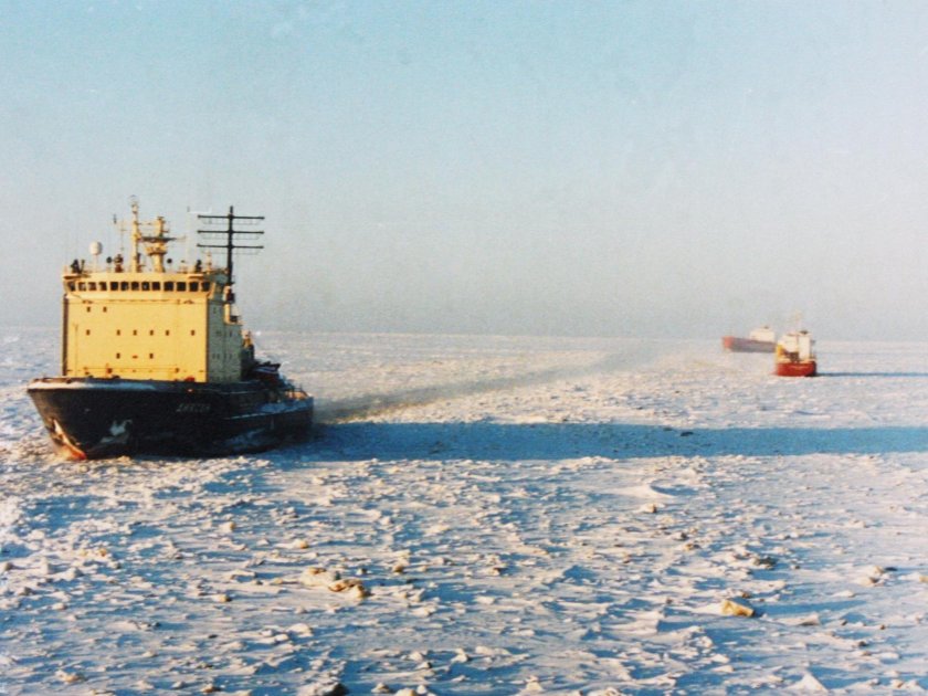 Судно гидролог Аральское море