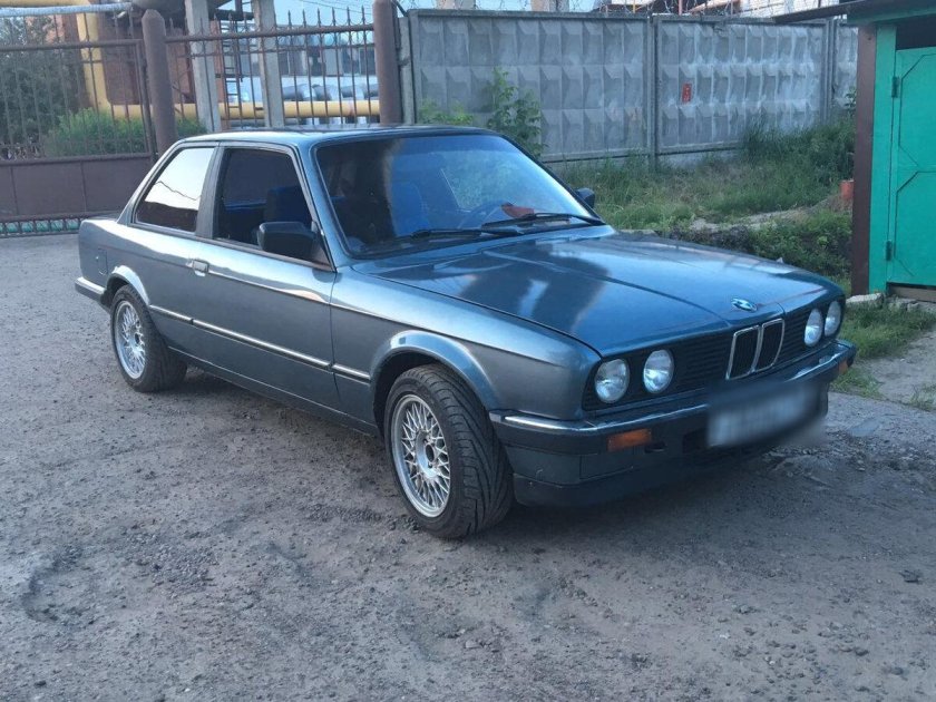 BMW 320 1980