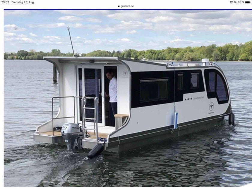 Лодка автодом