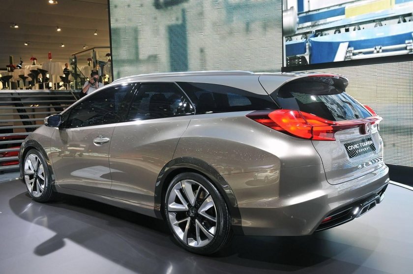Honda Civic Tourer 2015