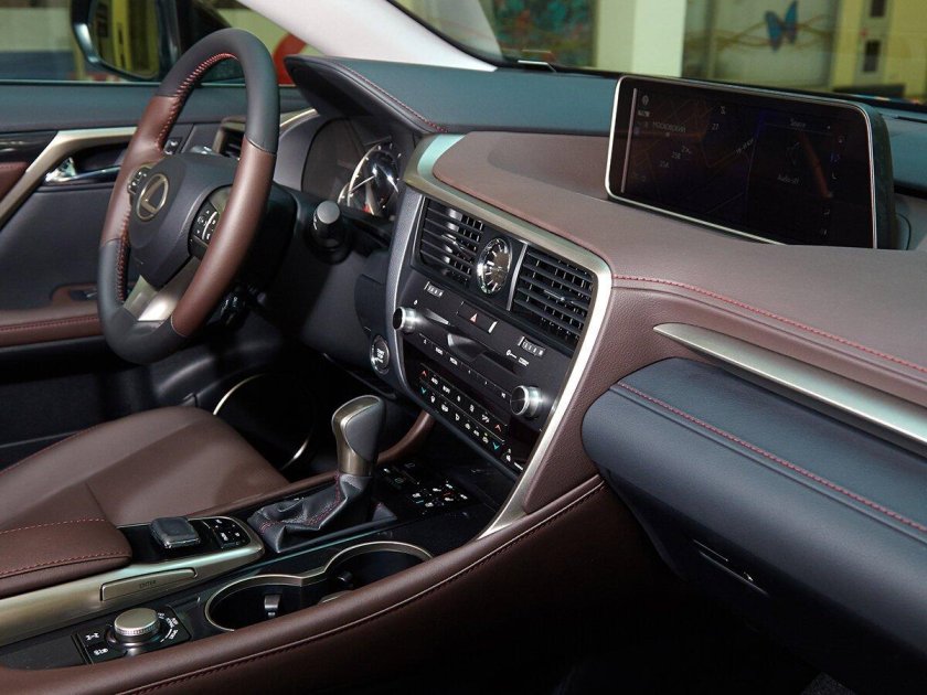 Lexus rx300 2018 салон