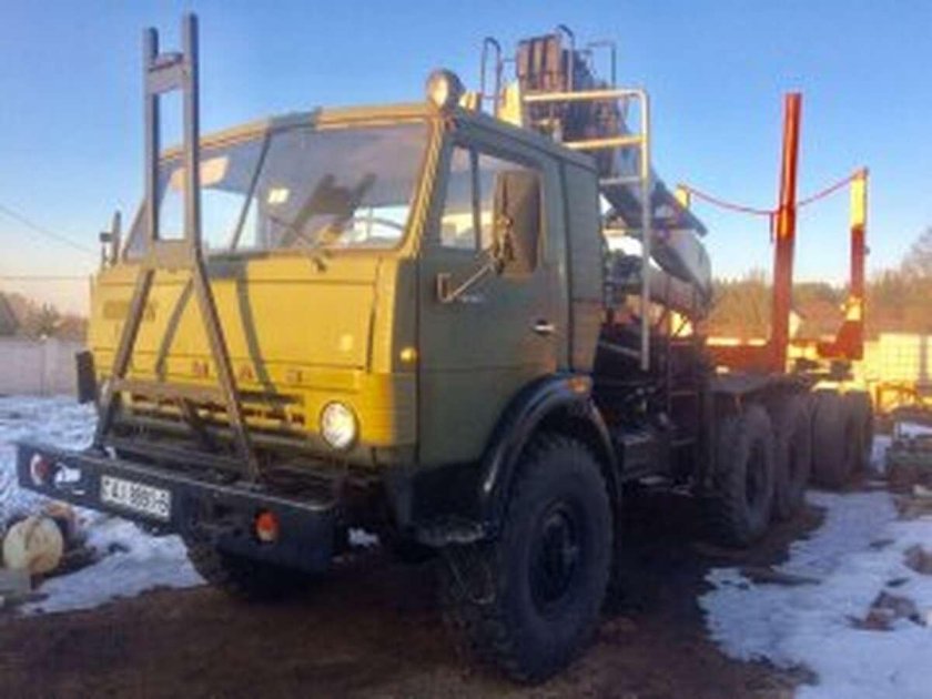 КАМАЗ 53228 лесовоз