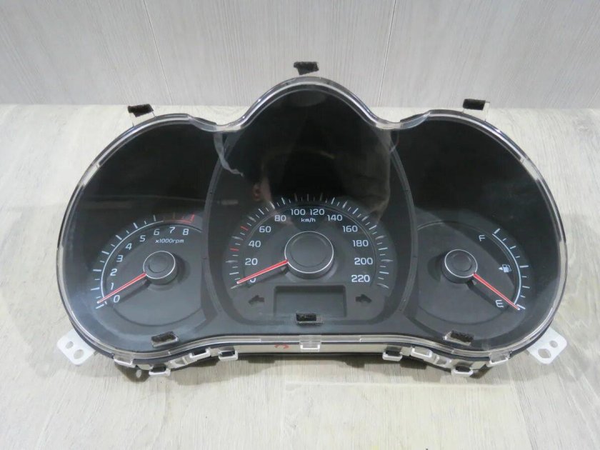 Приборная панель кия Рио 3 y011