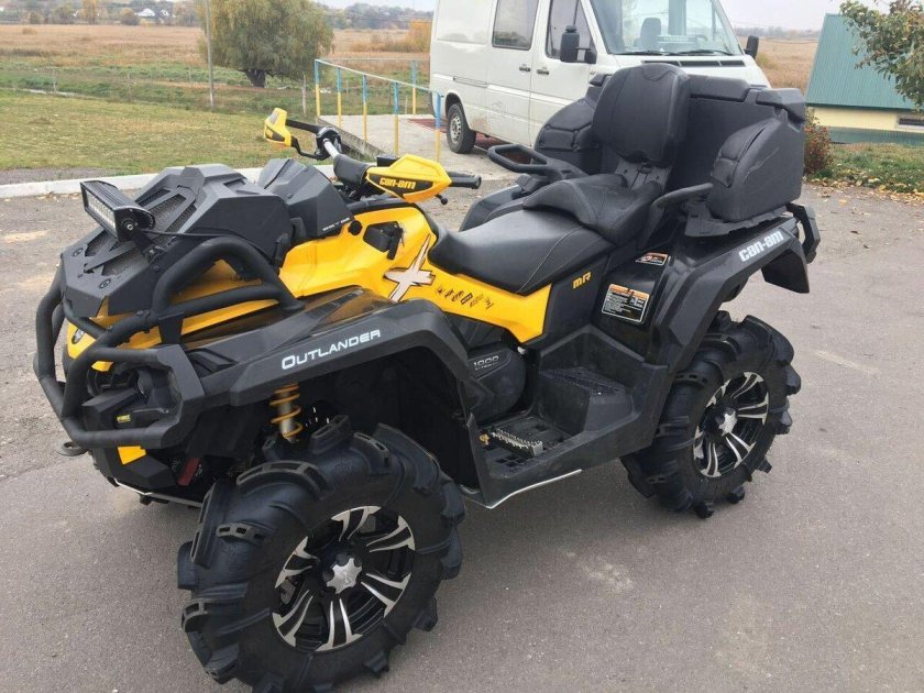 БРП 900 квадроцикл