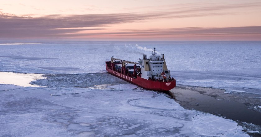 Ледокол Енисей Норильский никель