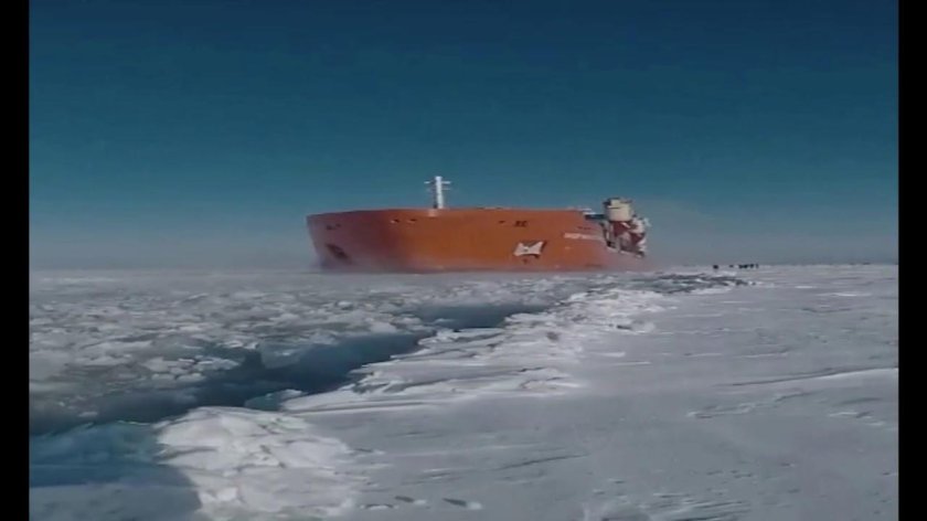 Ледокол Тимофей Гуженко