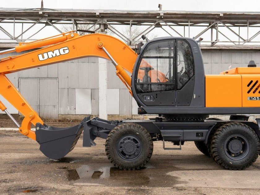 Колесный экскаватор e185w
