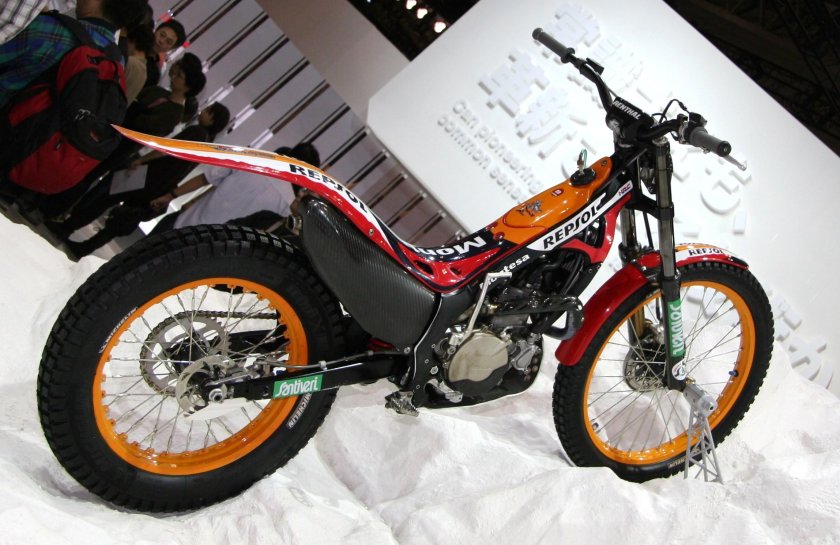 Honda Trial