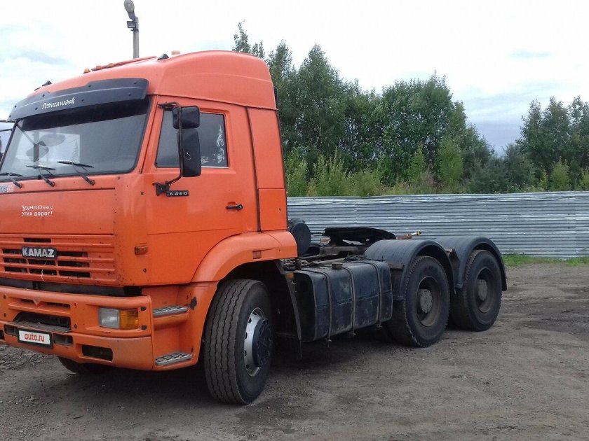 КАМАЗ 6460 63 седельный тягач