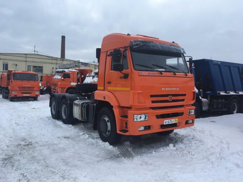 КАМАЗ 6460