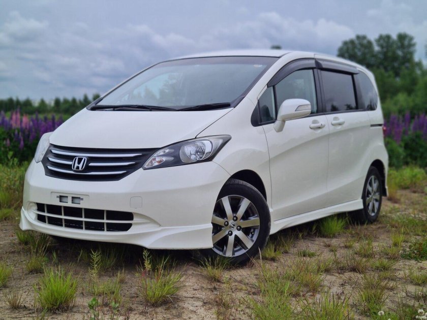 Honda freed 2011
