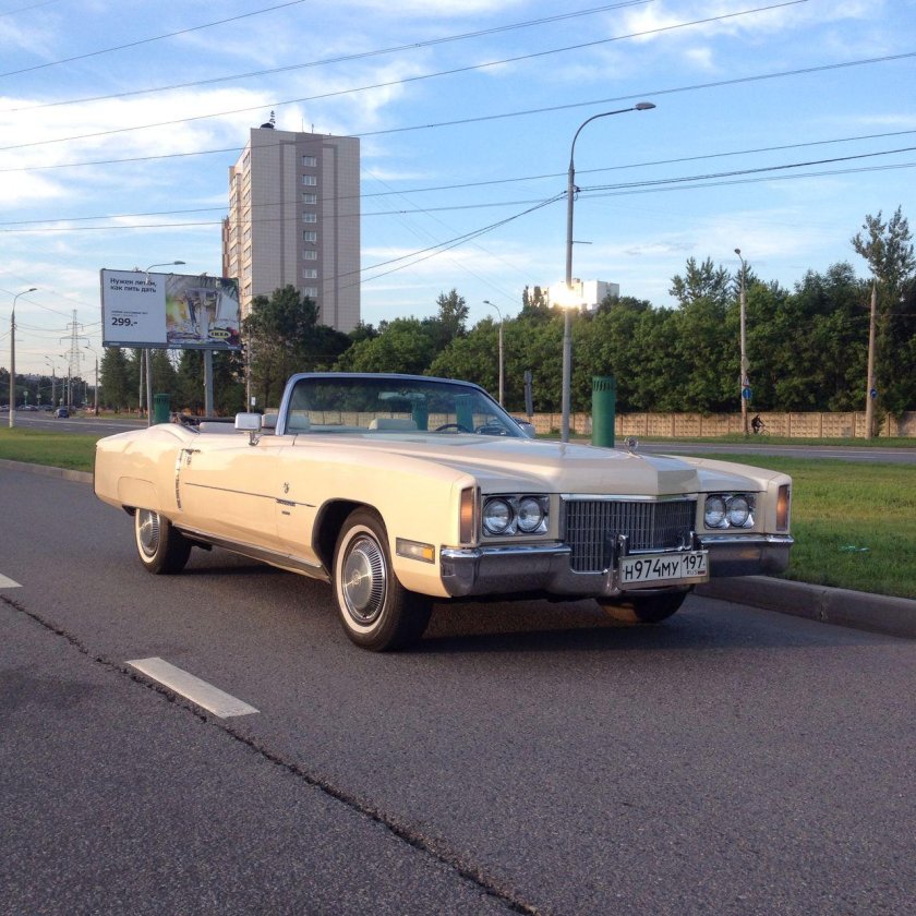 Кадиллак кабриолет 2020