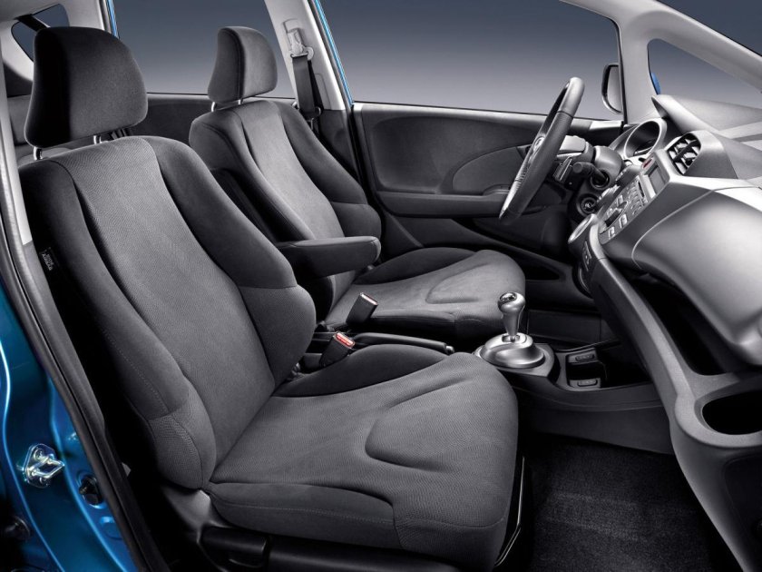 Honda Jazz салон