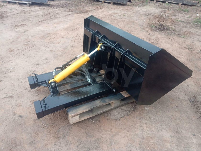 Ковш самоопрокидывающийся для вилочного погрузчика