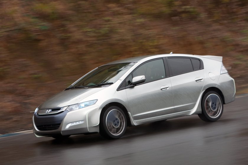 Хонда Инсайт 2010