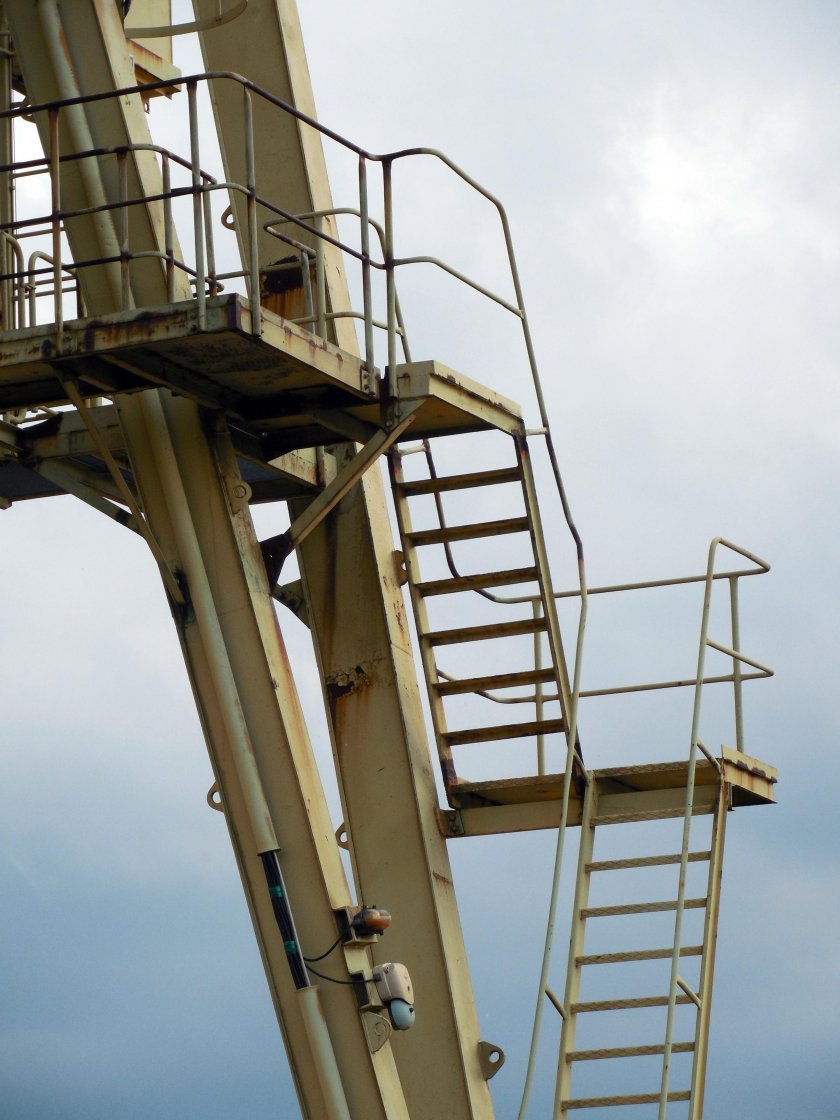 Лестница на кране