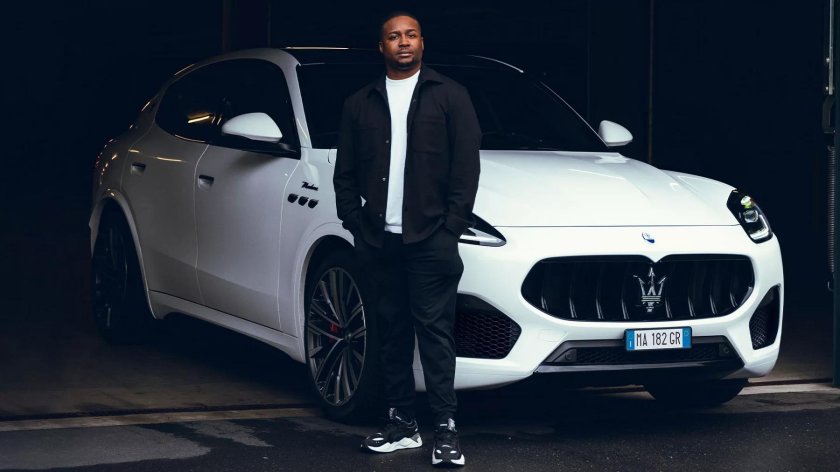 Мазерати леванте 2021