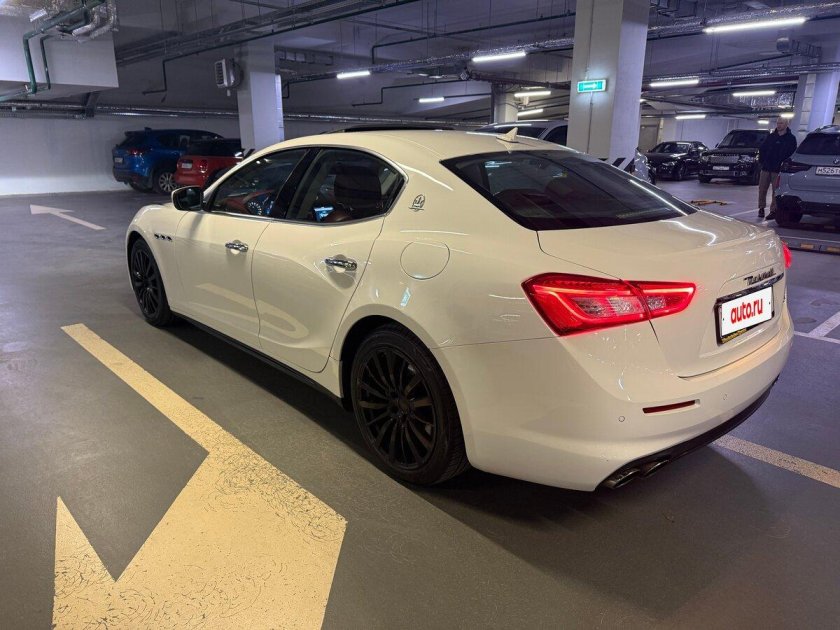 Maserati ghibli 2013 2016