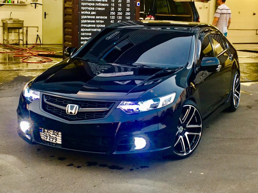 Honda Accord 8