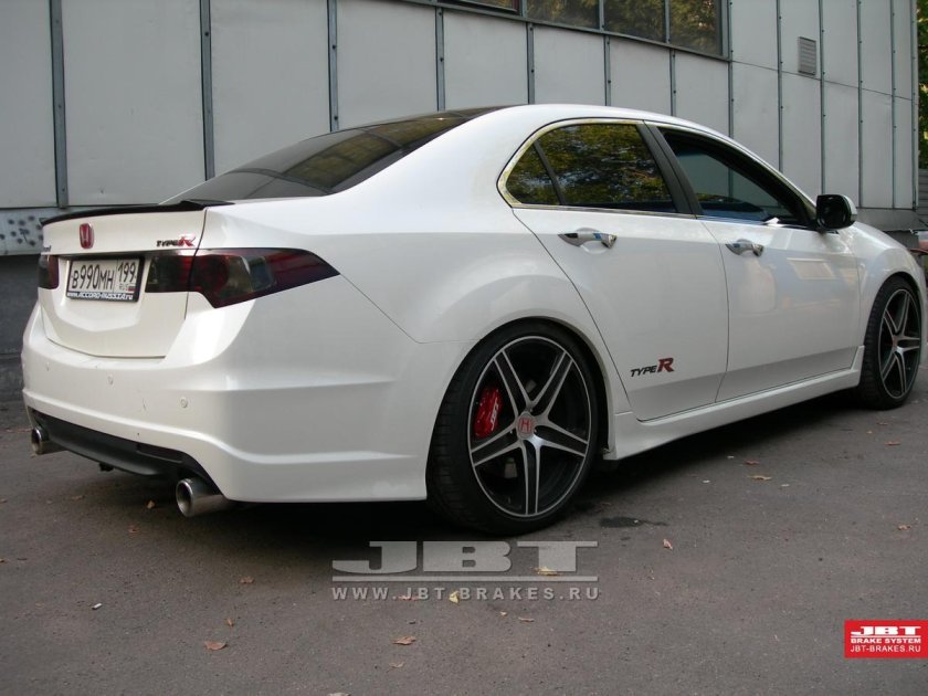 Honda Accord 2008 Tuning белый