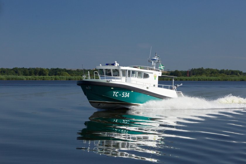 Катер laky 12mj