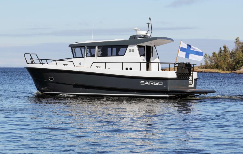 Катер сарго 33