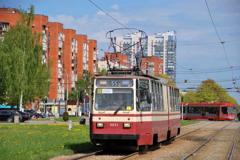 ЛВС-86 трамвай