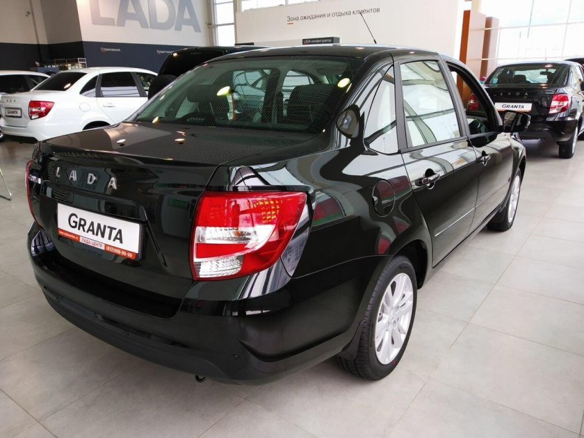 Лада гранта 2023 лифтбек черная