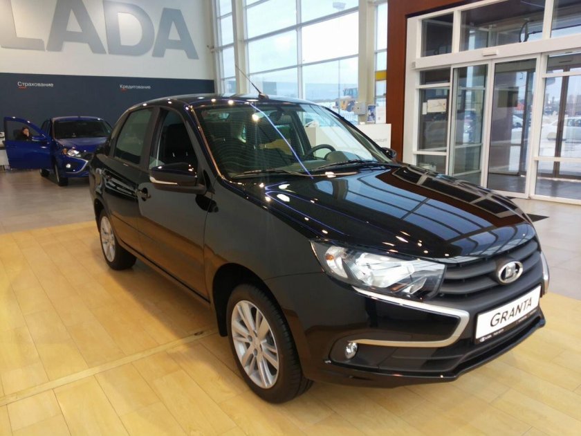 Лада гранта седан 2021 черная