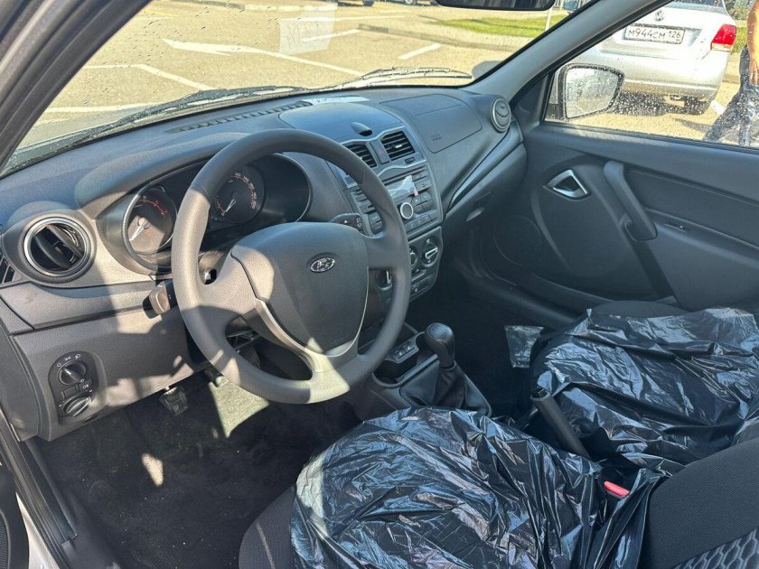 Лада гранта фл комплектация комфорт