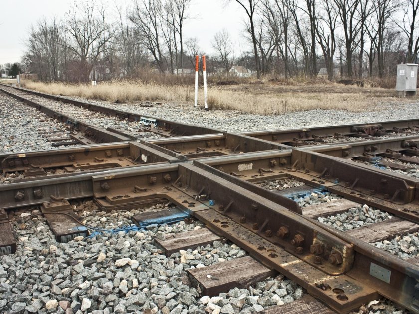 Крестовина ЖД путей
