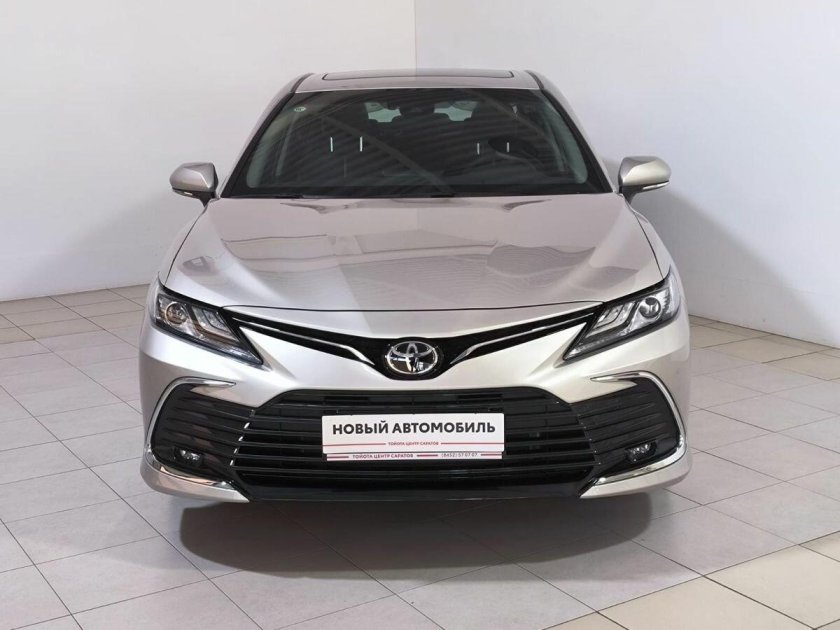 Новая toyota camry
