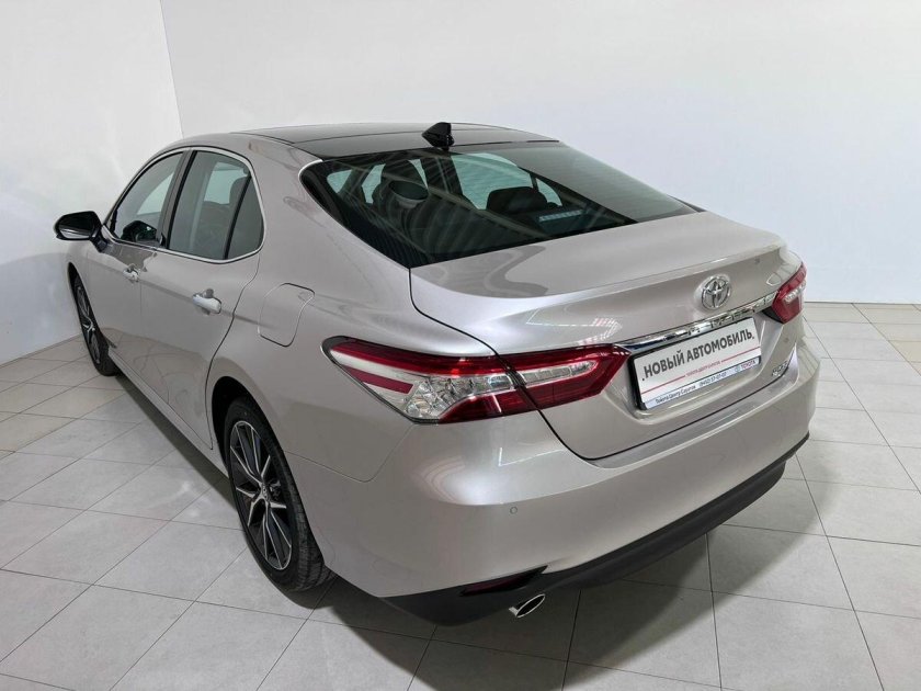 Toyota camry viii xv 70