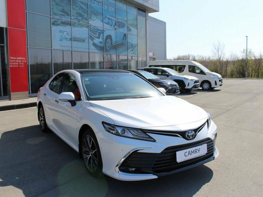 Toyota camry viii xv 70