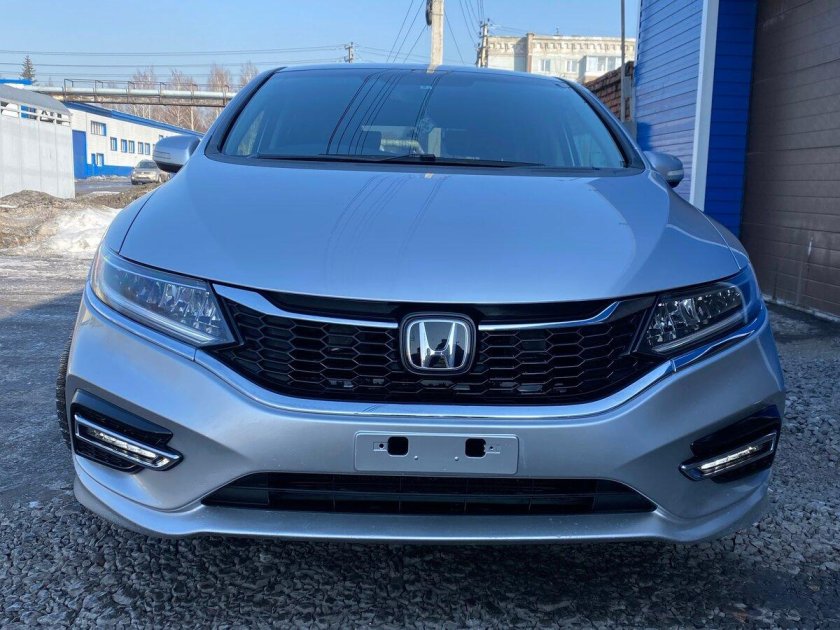Honda shuttle hybrid 2017