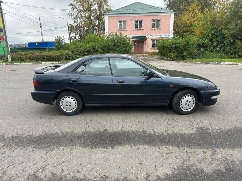 Mazda 626 2.0 мт 1997