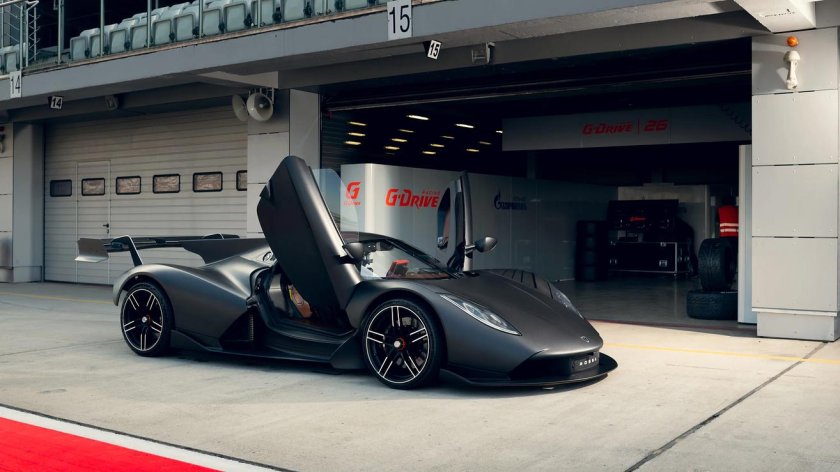 Суперкары в России