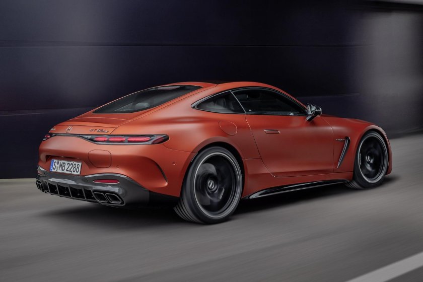 Mercedes amg gt 63 s e performance