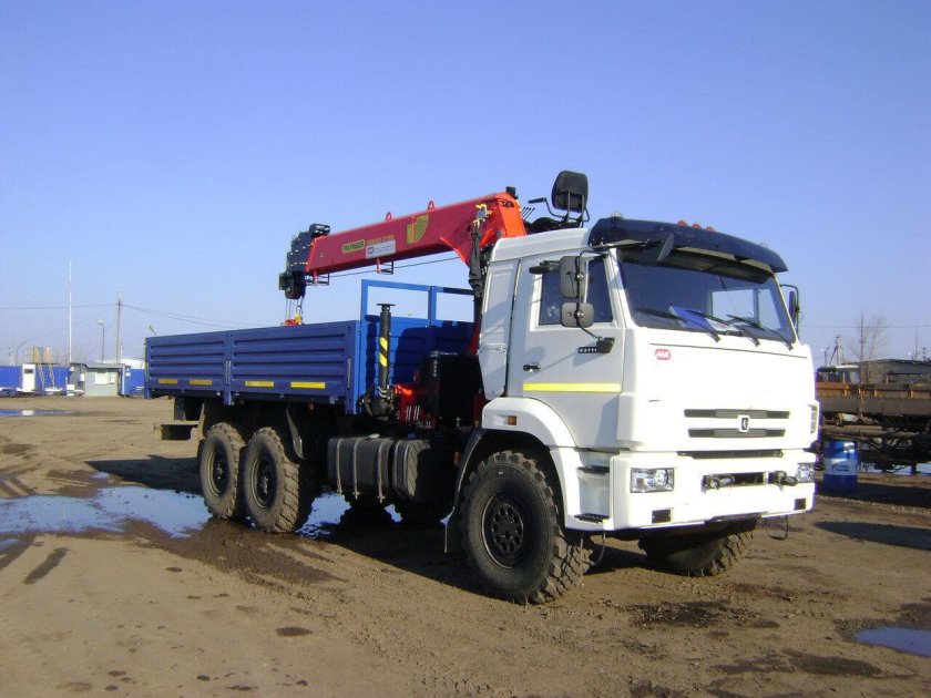 КАМАЗ 43118 С манипулятором