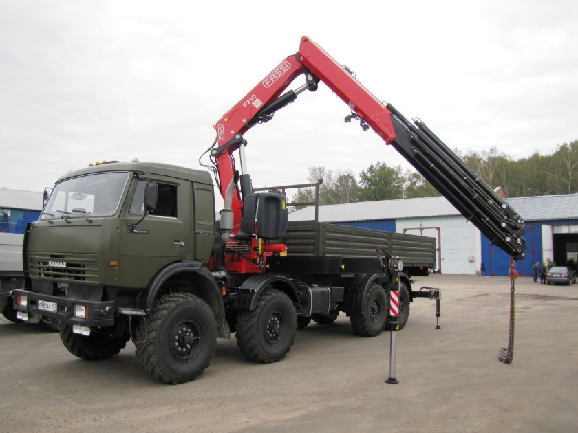 КАМАЗ 6350 вездеход 8*8 с КМУ