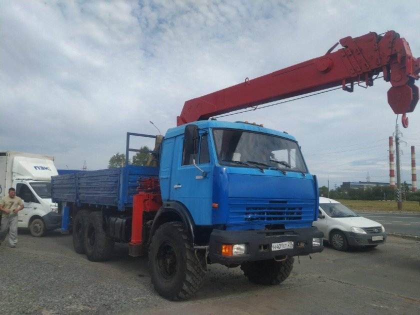 Камаз 43118 с манипулятором