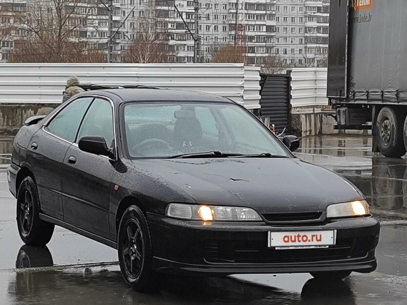Honda accord v