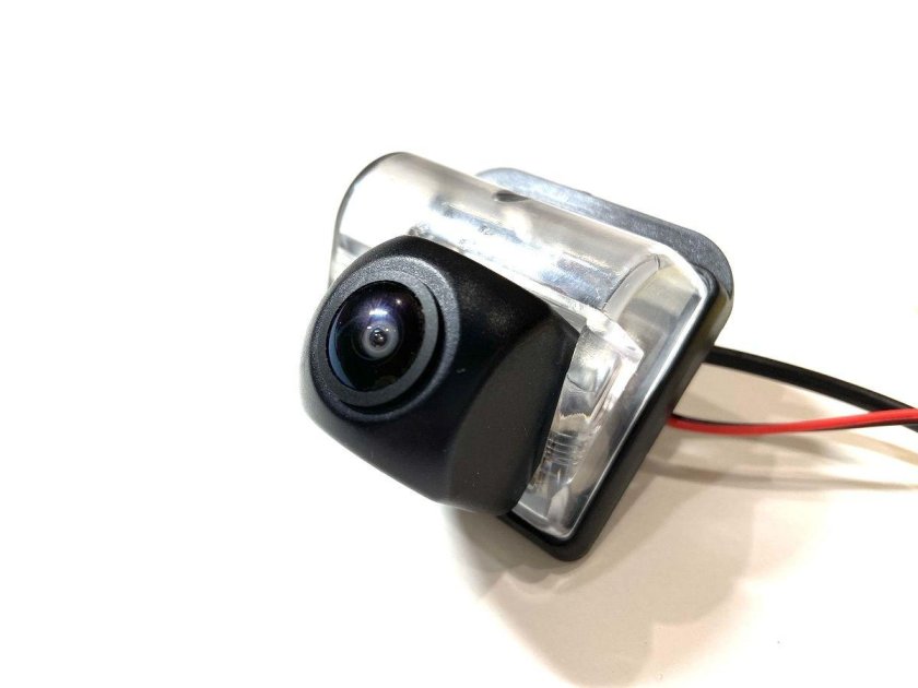 Камера заднего вида для mazda